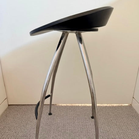 Magis Lyra Bar Stool by Sigurdur Thorsteinsson | HFOC – Home