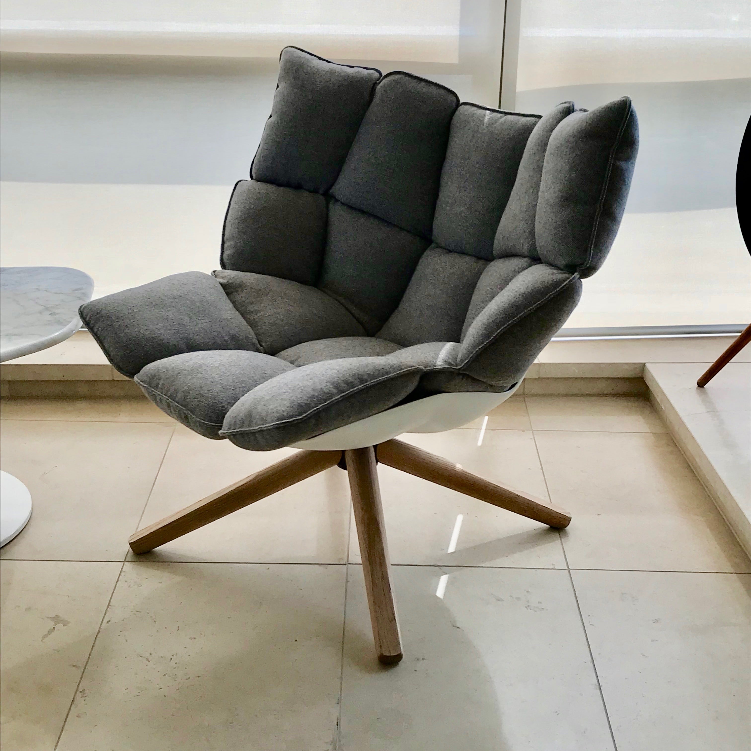 B&B Italia Husk Chair by Patricia Urquiola | HFOC – Home Furniture