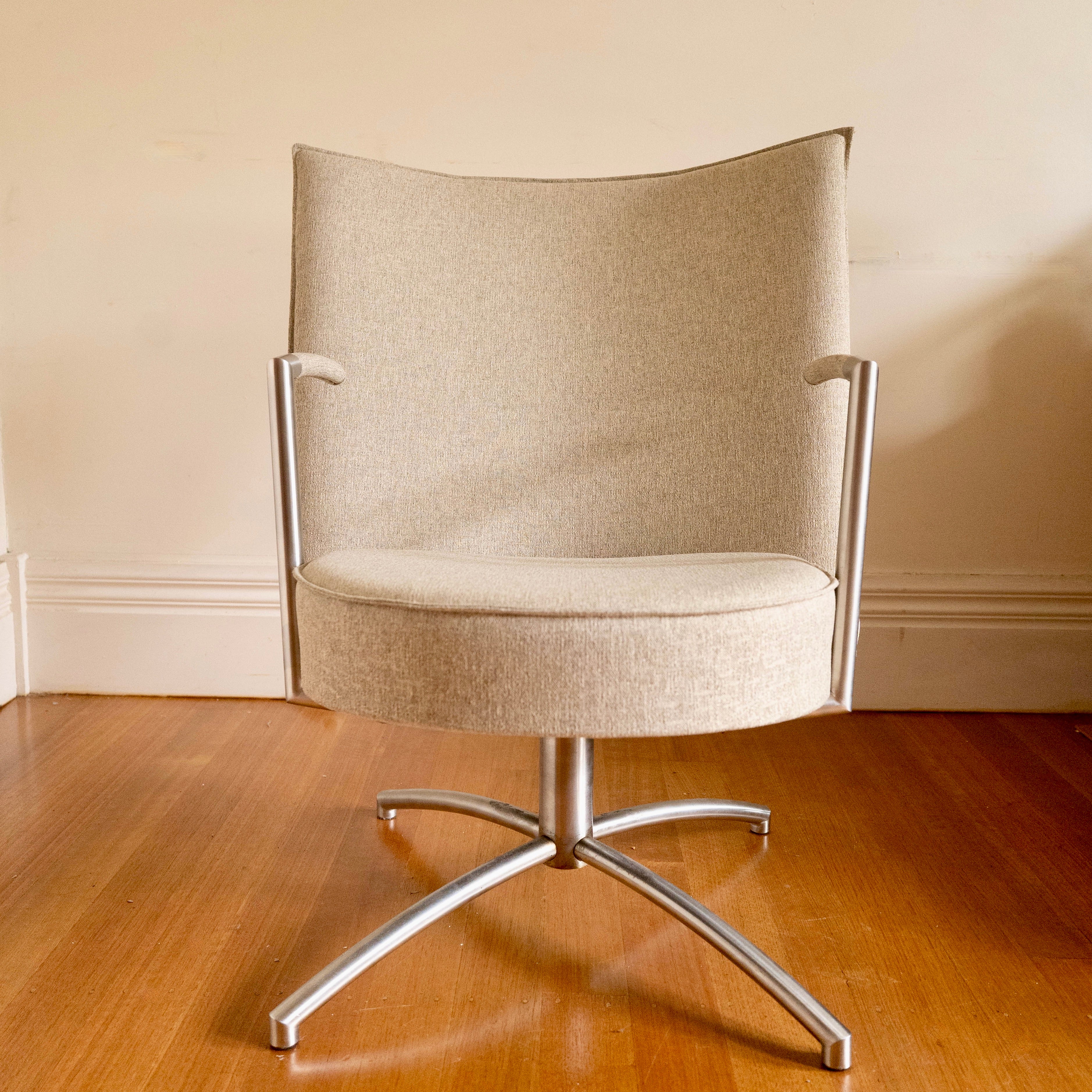 Erik Jørgensen EJ70 Partners Chair by Foersom & Hiort-Lorenzen