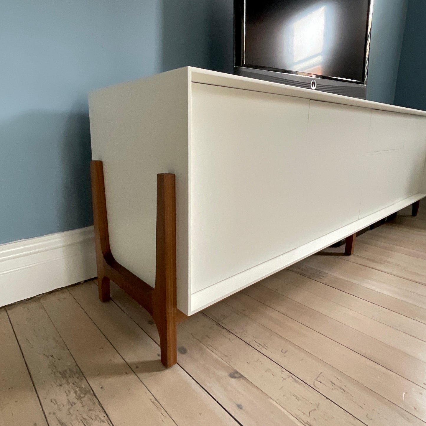 Oscar Sideboard by Altone through Fanuli