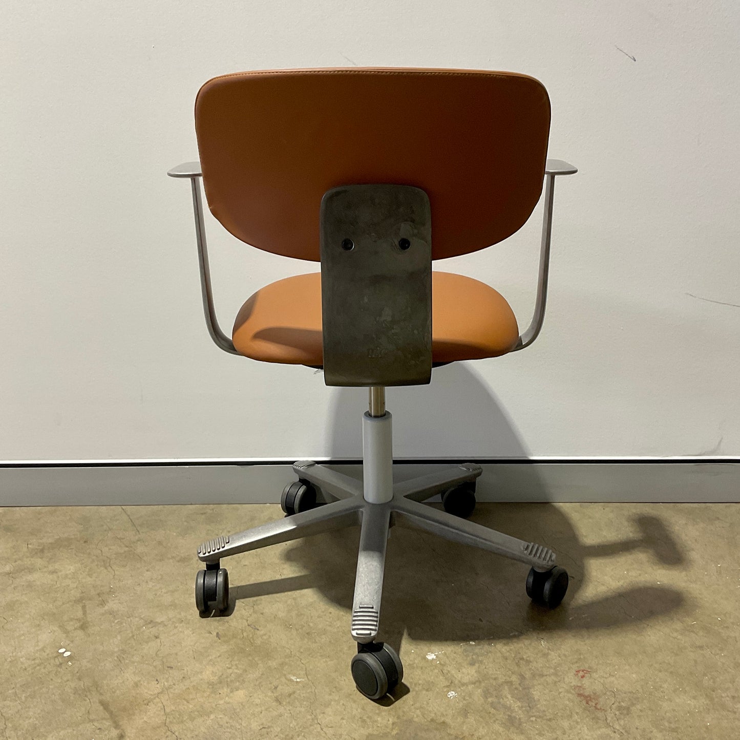 Tion 2160 Elmo Chair by HÅG