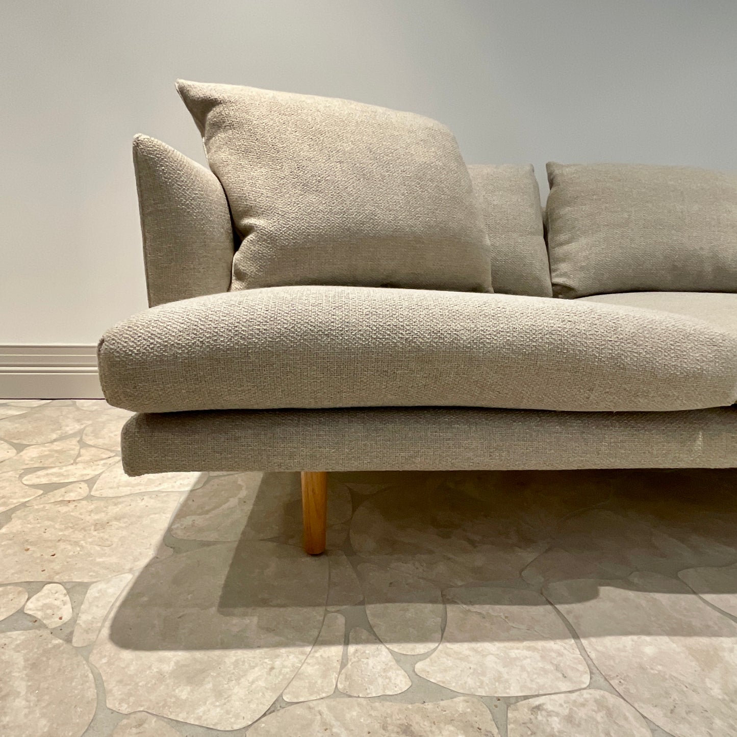 Load image into Gallery viewer, Nook 3.5 Seat Deep Sofa by Jardan
