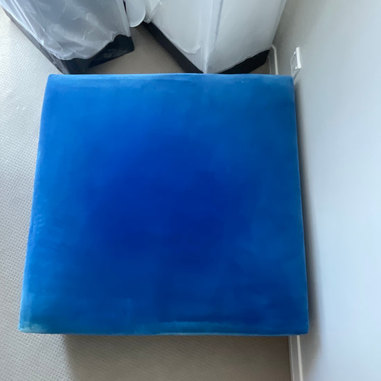 Load image into Gallery viewer, Absolute Pouf by Francesco Binfaré for Edra
