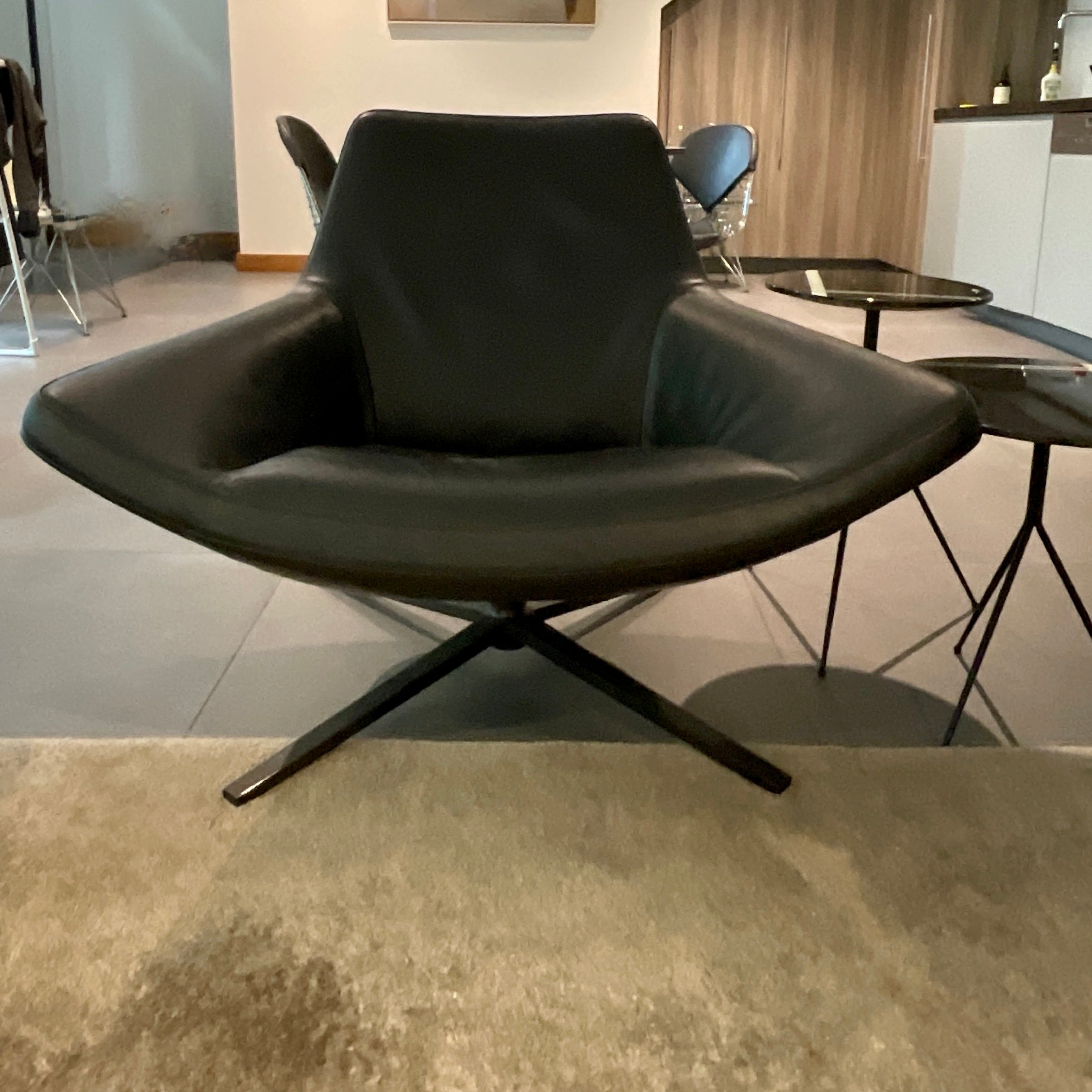 Metropolitan Chair by Jeffrey Bernett for B&B Italia – Home