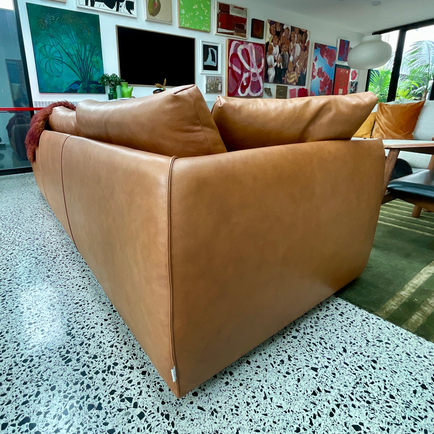 Romi Leather Sofa by Fanuli