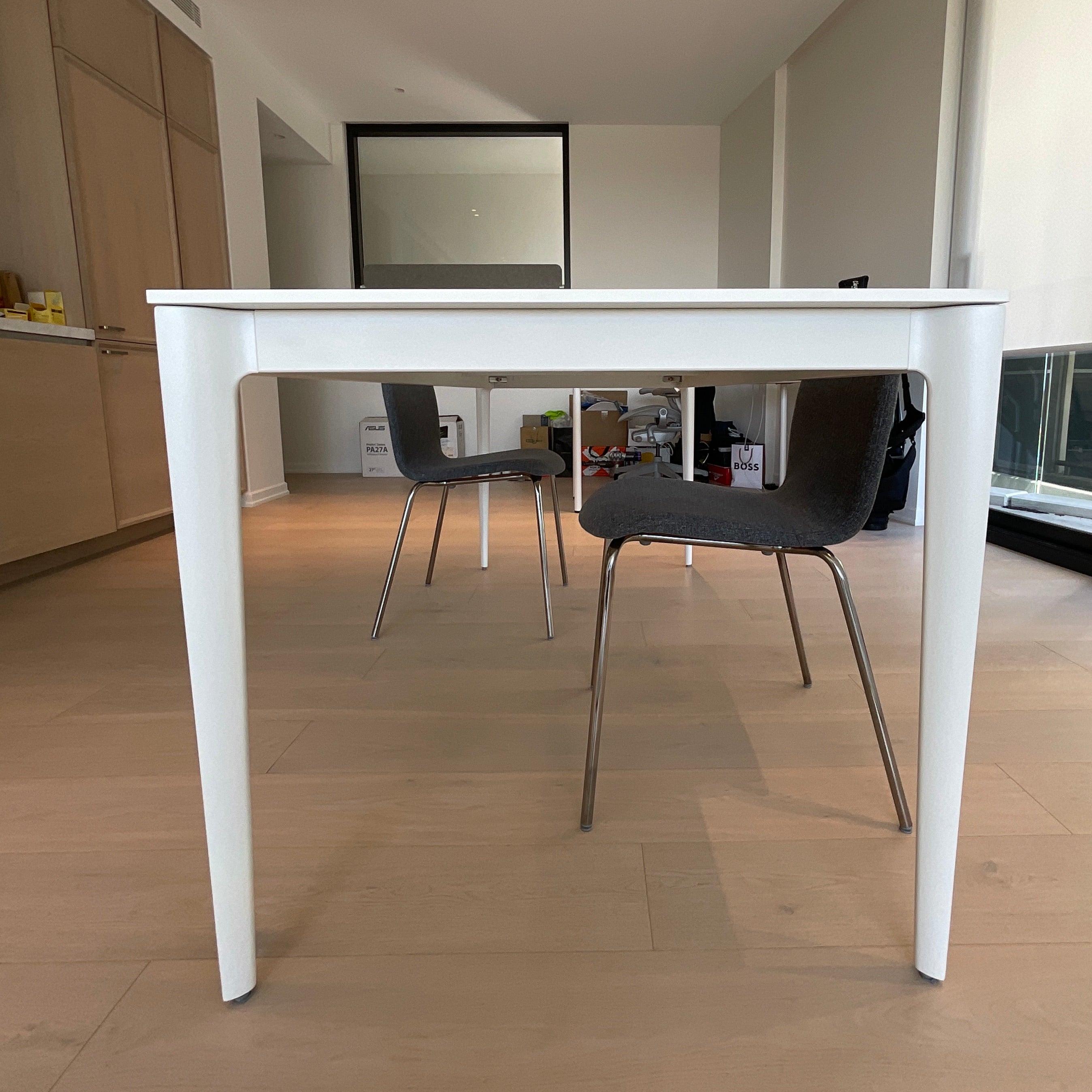 BoConcept Torino Dining Table | HFOC – Home Furniture on Consignment