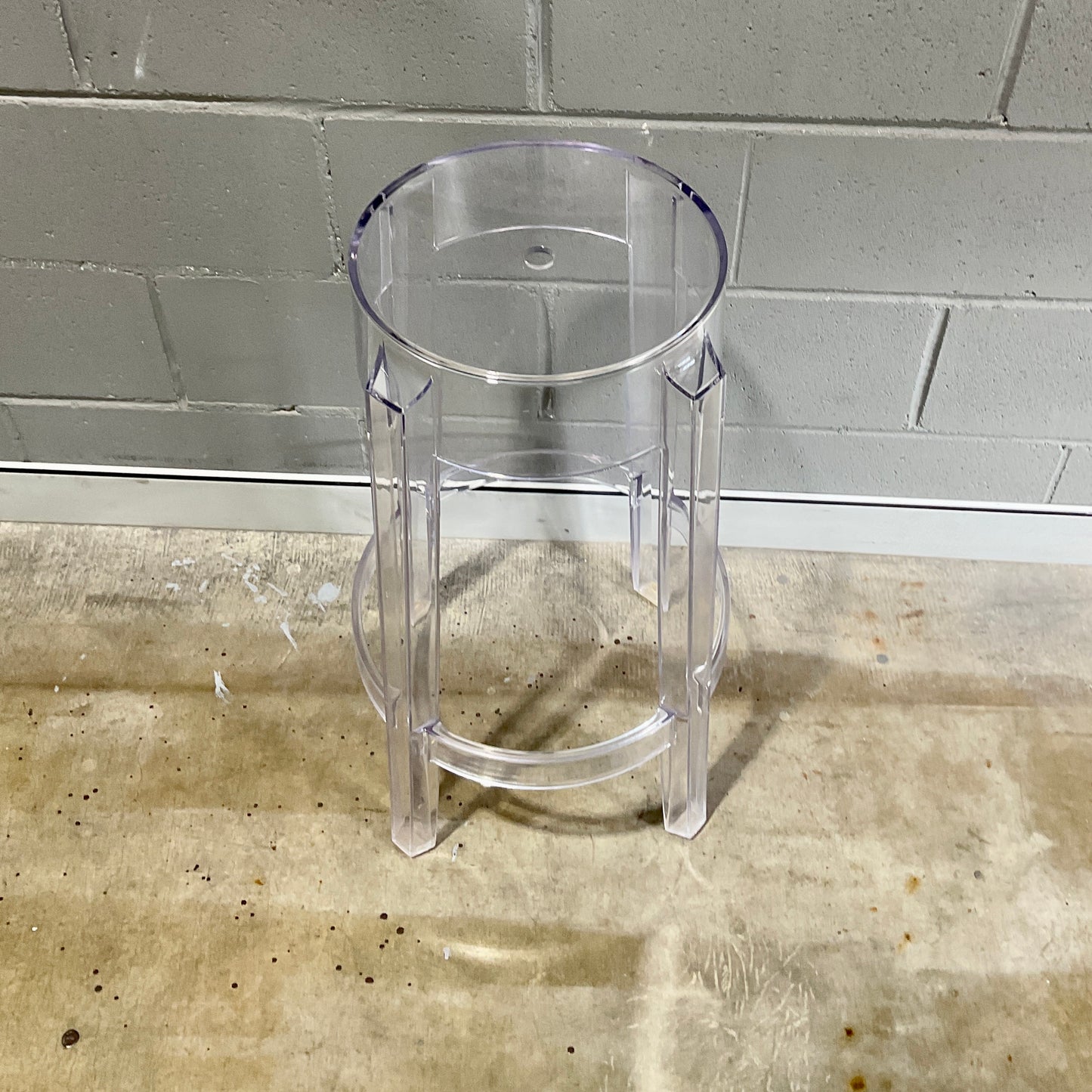 Ghost Stool - Transparent Crystal by Philippe Starck Kartell