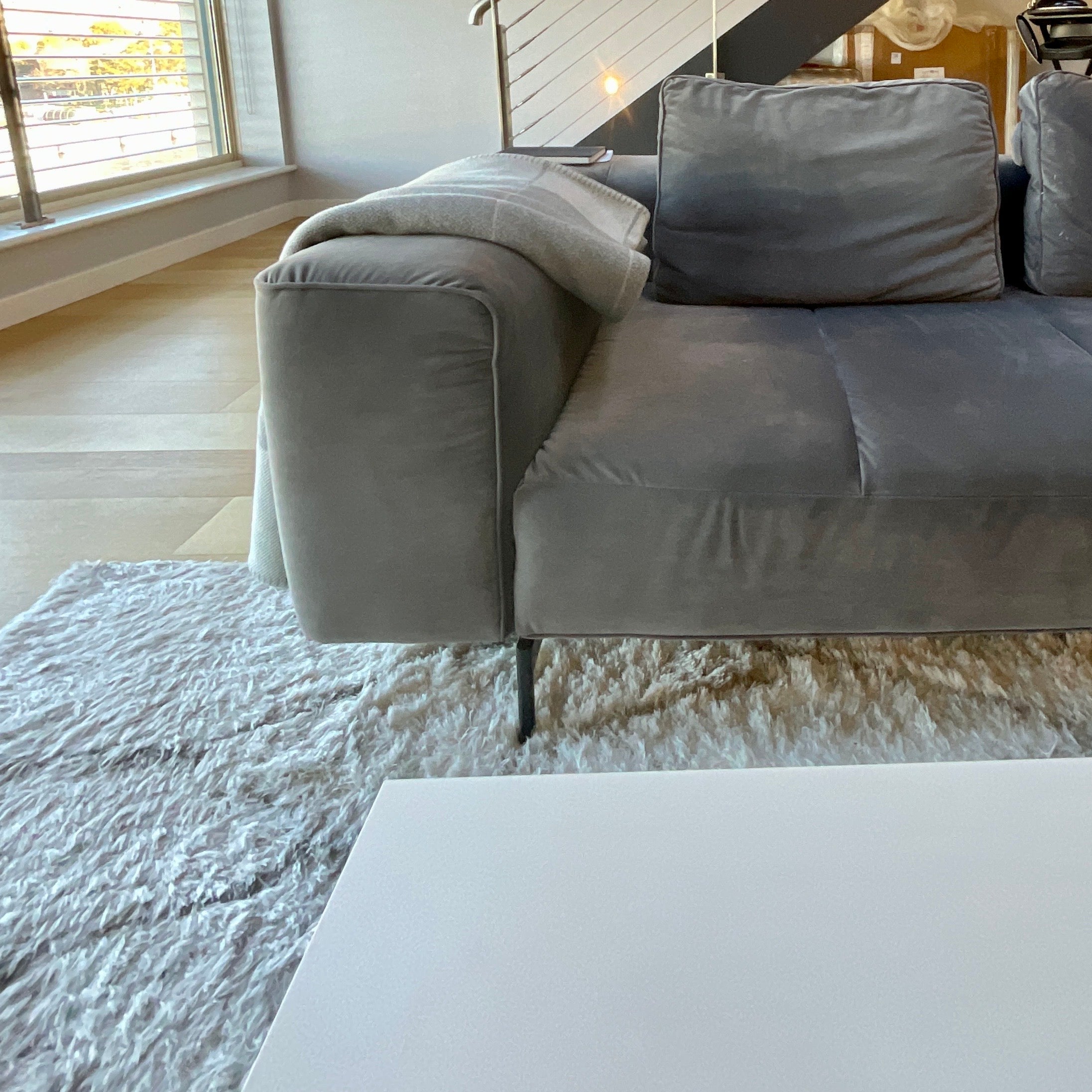 BoConcept Amsterdam Modular Sofa in Grey Velvet | HFOC – Home