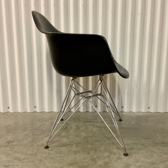 Set of SIX Eames DAR Chairs by Ray & Charles Eames for Vitra