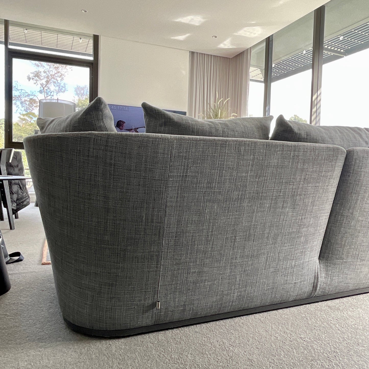 Apollo Sofa by Antonio Citterio for Maxalto