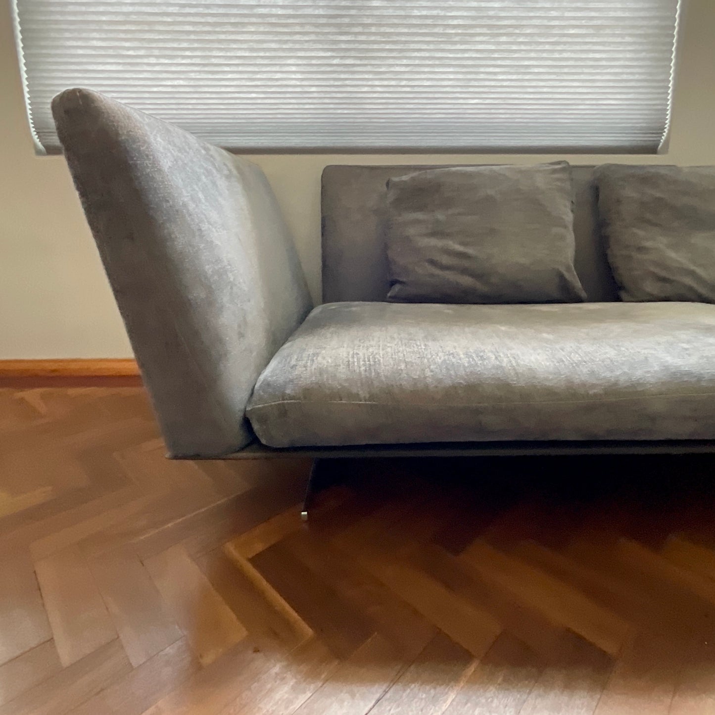 Load image into Gallery viewer, Evergreen Sofa by Antonio Citterio for Flexform
