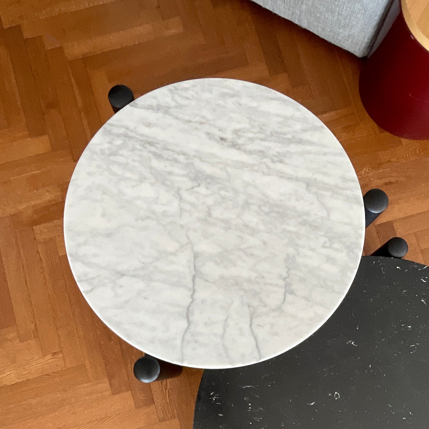 535 Table a Plateau by Charlotte Perriand for Cassina (Carrara Marble)
