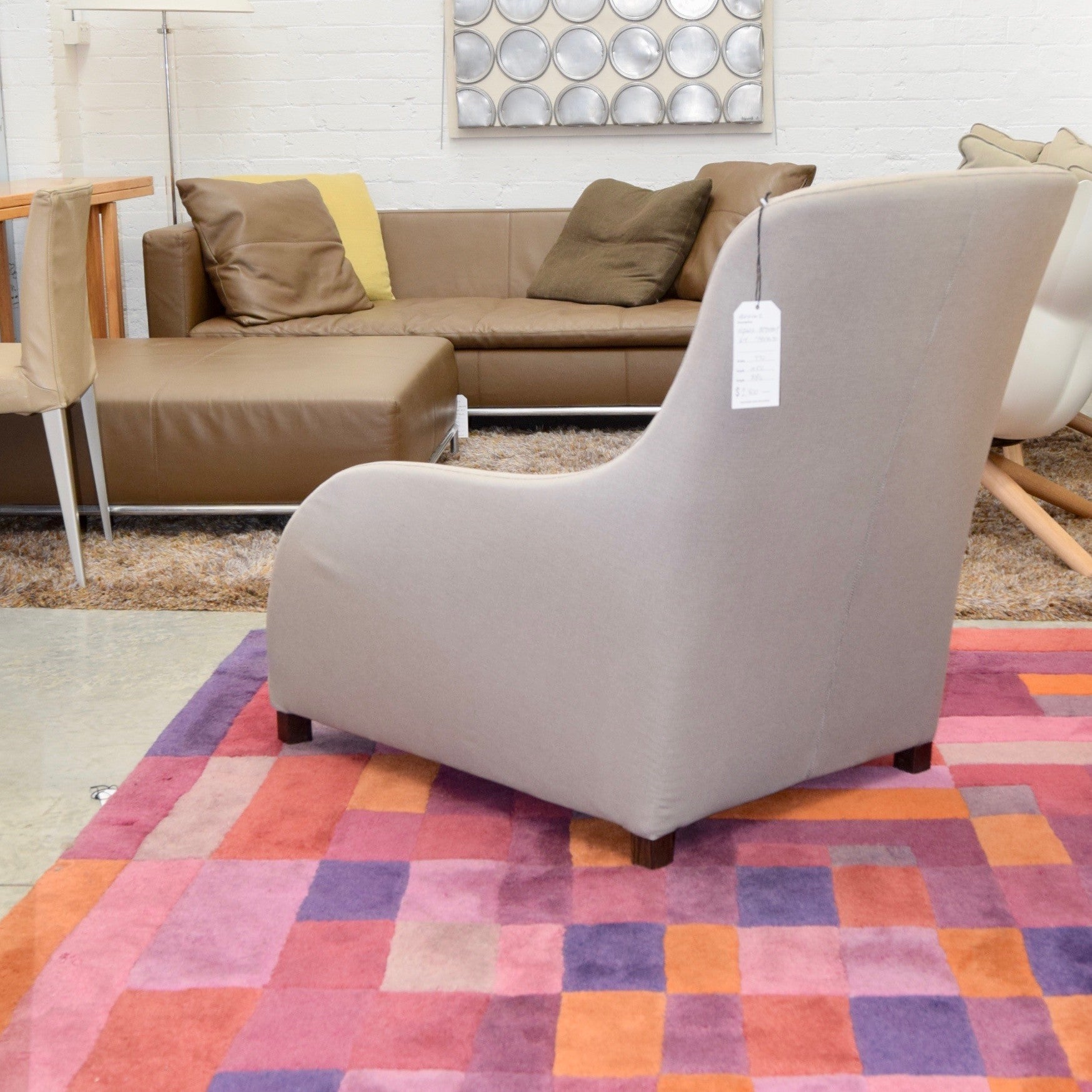 B&B Italia Kalos Armchair Linen Apta Collection | HFOC – Home