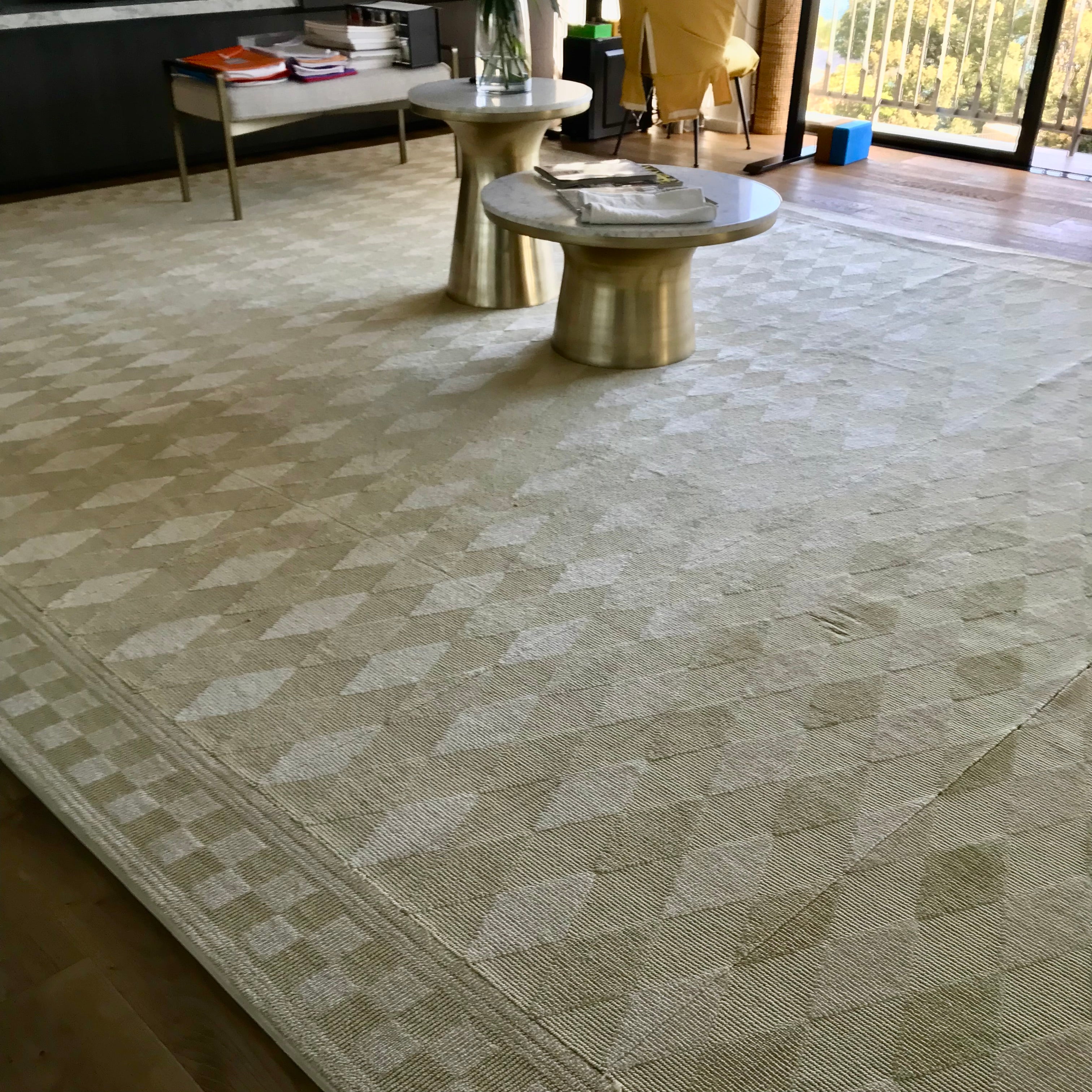 Rugs – Home Furniture on Consignment