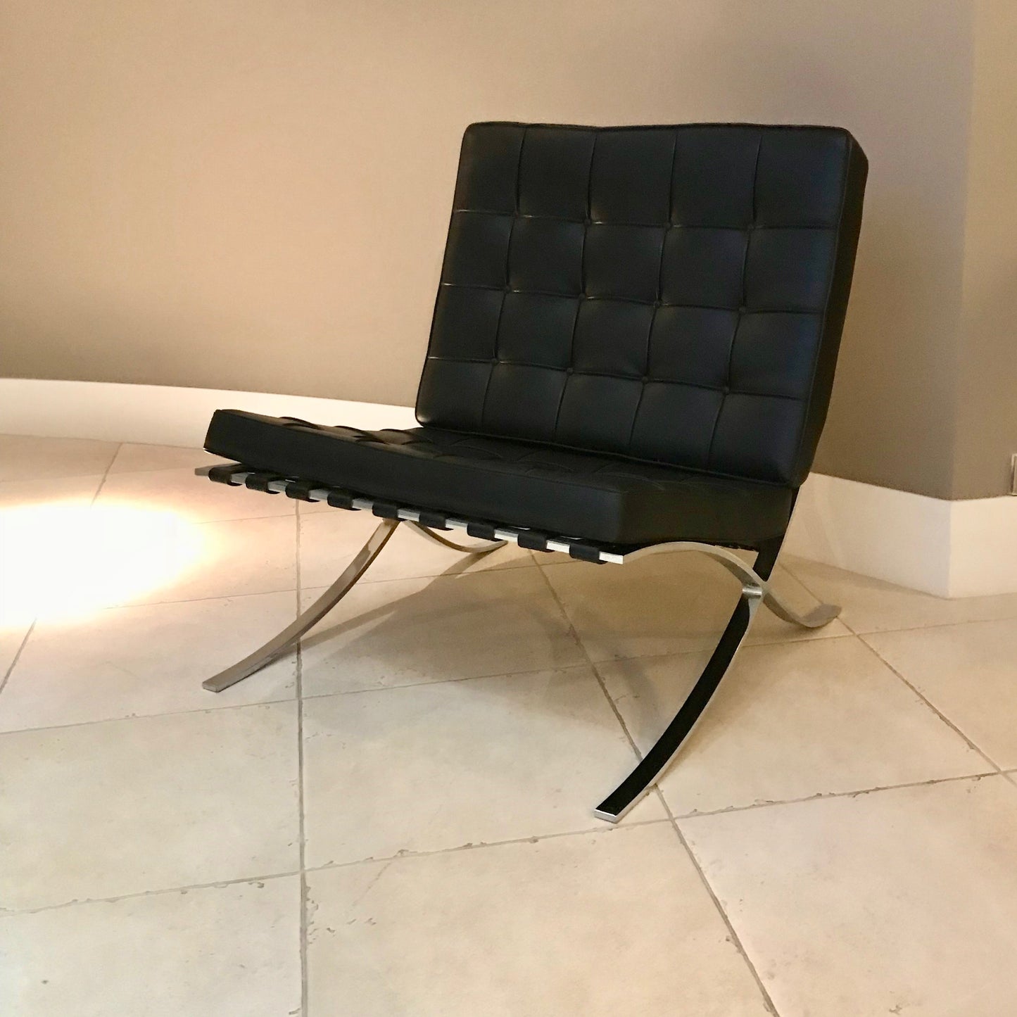 Barcelona Chair by Ludwig Mies van der Rohe for Knoll