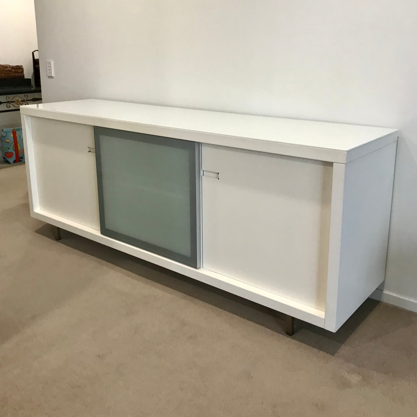 White Buffet by Fanuli with Custom Starphire Glass Top