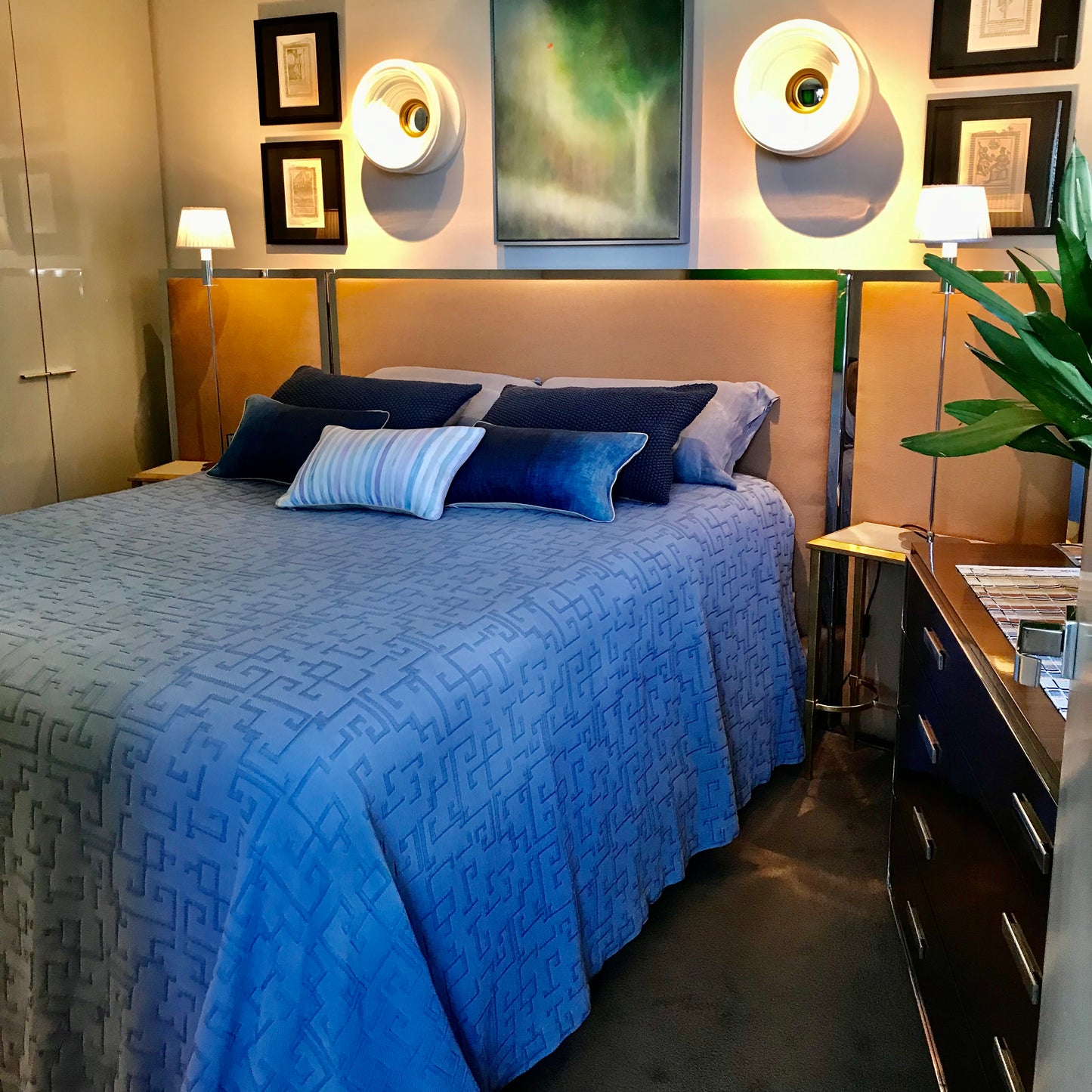 Ralph Lauren City Modern Queen Bed in camel wool felt with chrome frame, pre-owned designer furniture