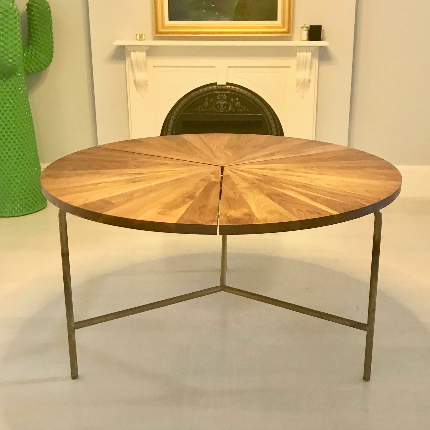 Bassam Fellows CB-35 circular wooden dining table, pre-owned designer furniture