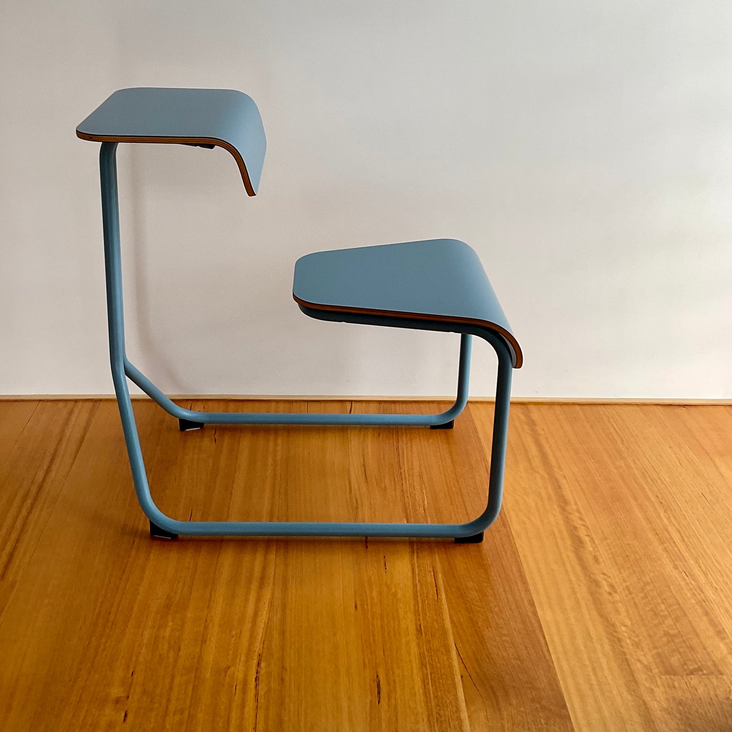 Toboggan Chair Desk by Antenna Design for Knoll
