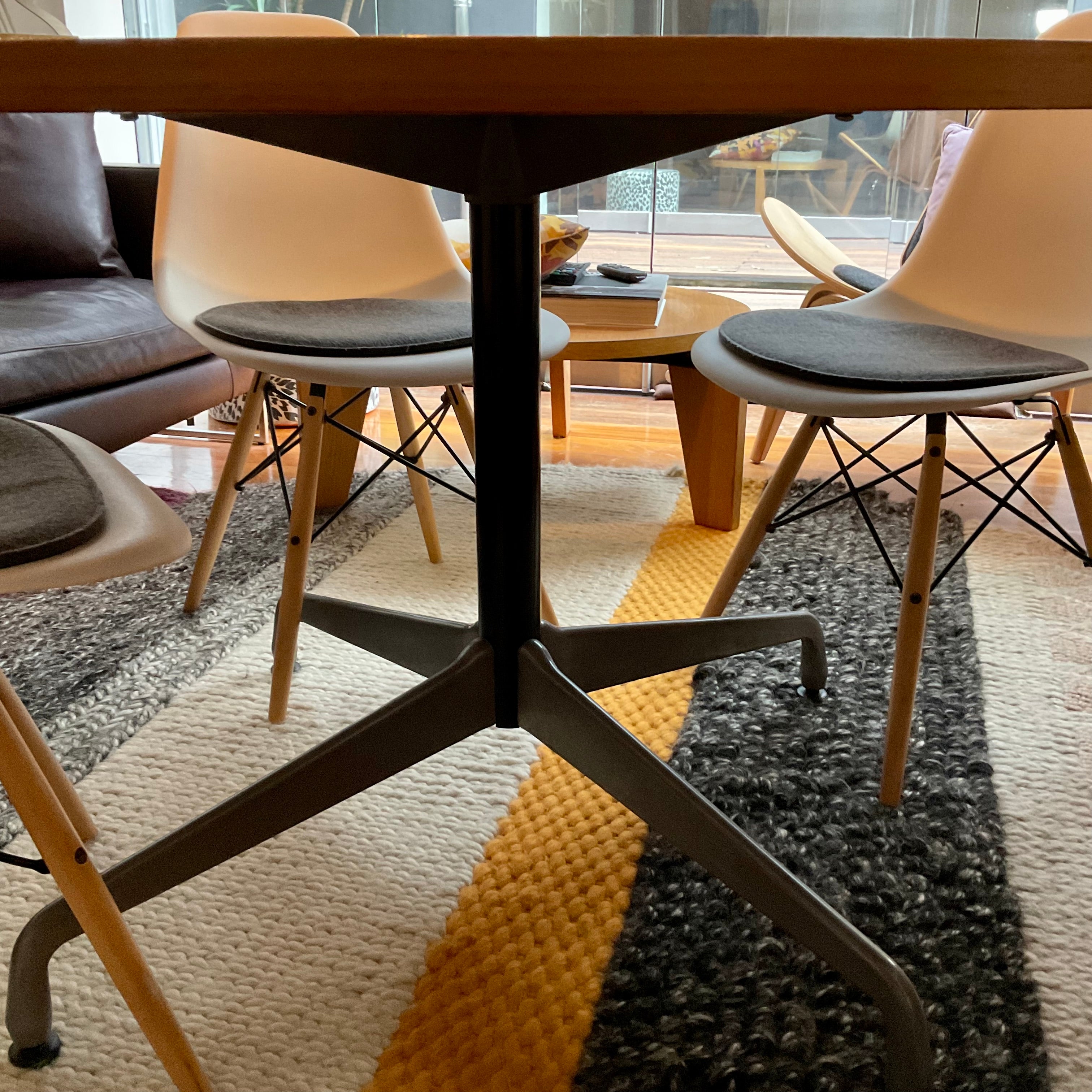 Herman Miller Eames Meeting Table Round Oak | HFOC – Home