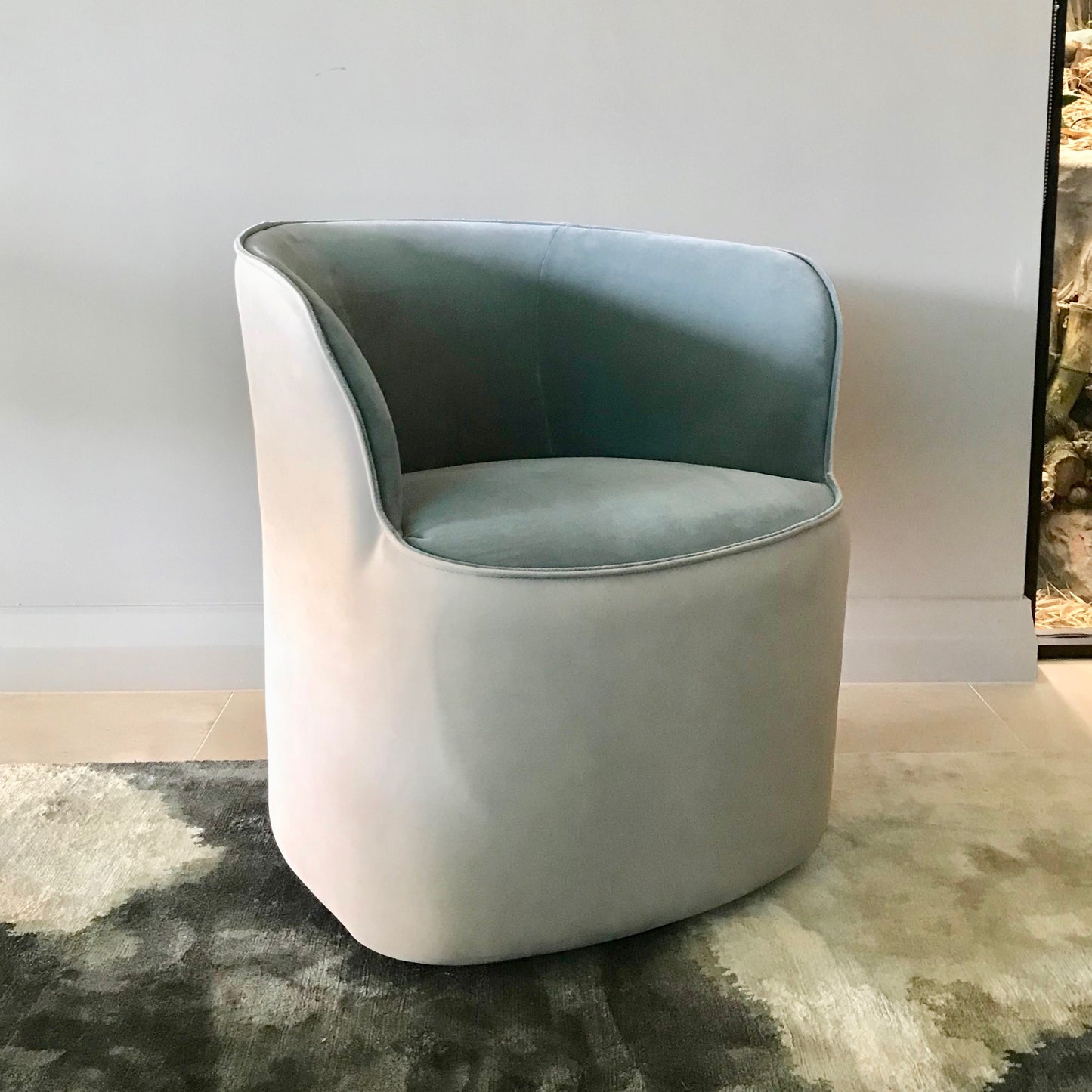 Pearl Swivel Armchair by Jardan (2 available)
