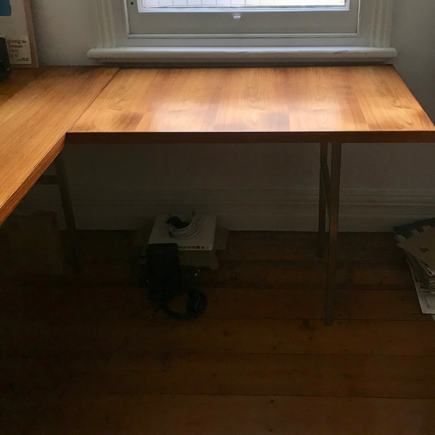 Shadowline Desk with Return by Spence & Lyda