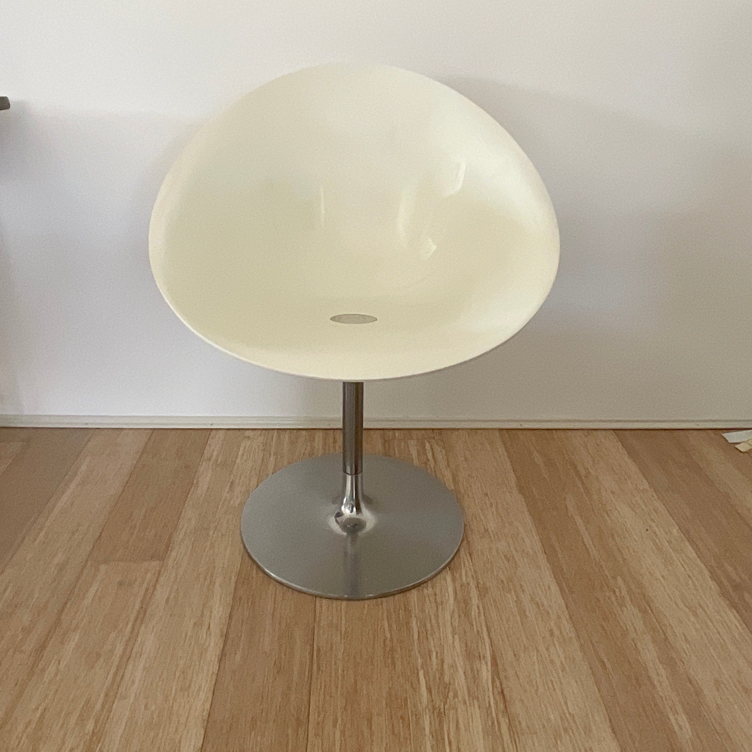 Kartell Ero|S| Swivel Chairs Set of Four White | HFOC – Home