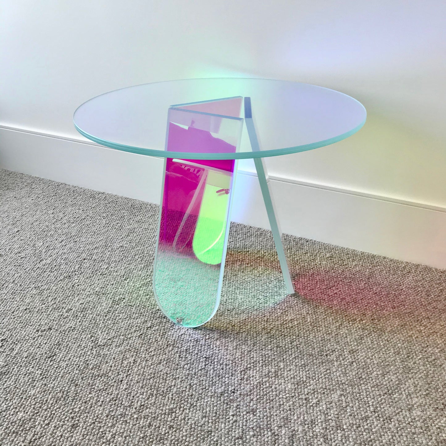 Glas Italia Shimmer Table by Patricia Urquiola, iridescent glass round table, pre-owned designer furniture