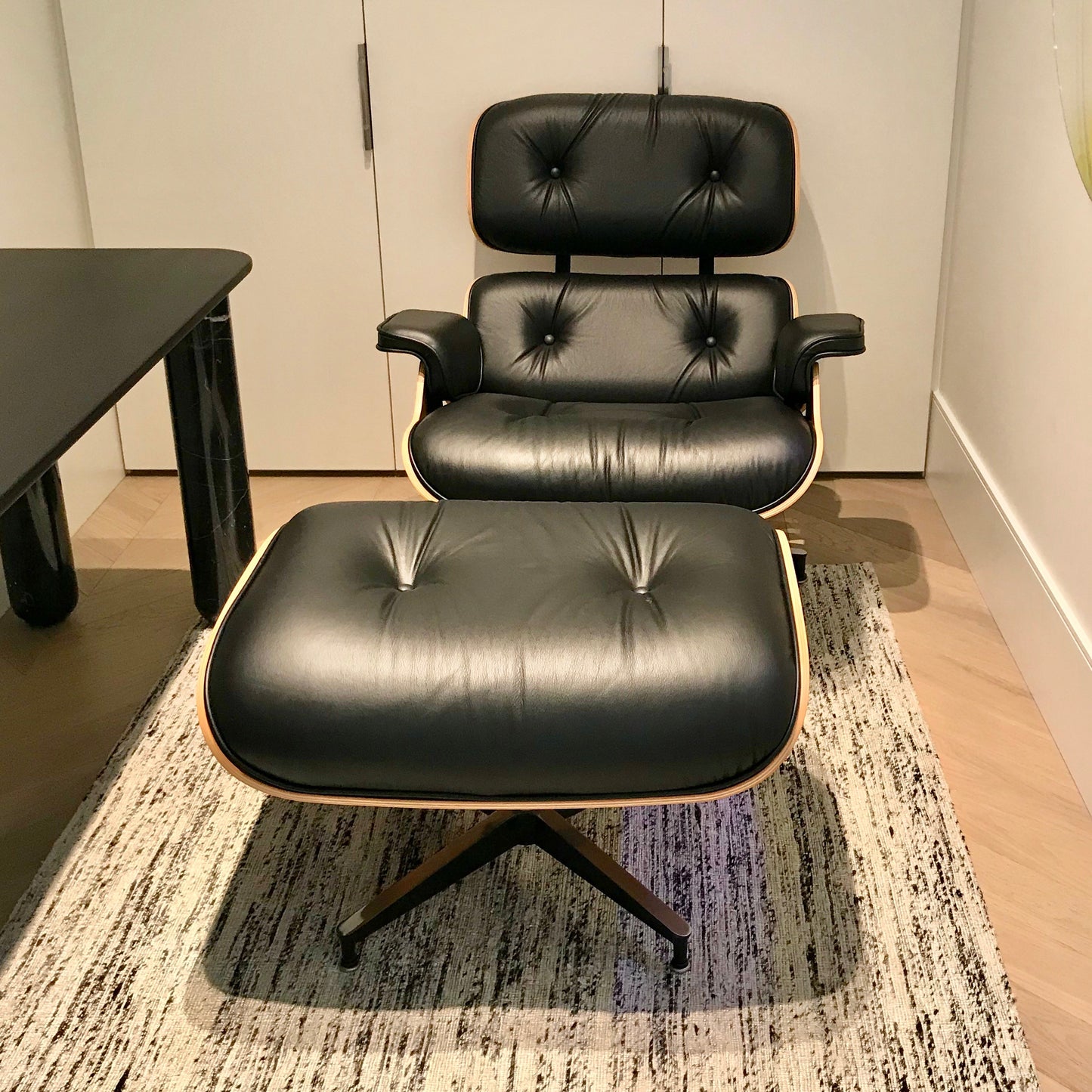 Eames Classic Lounge Chair & Ottoman for Herman Miler