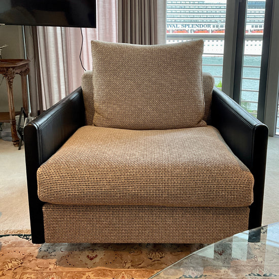 Wally Armchair by Antonello Mosca by Giorgetti