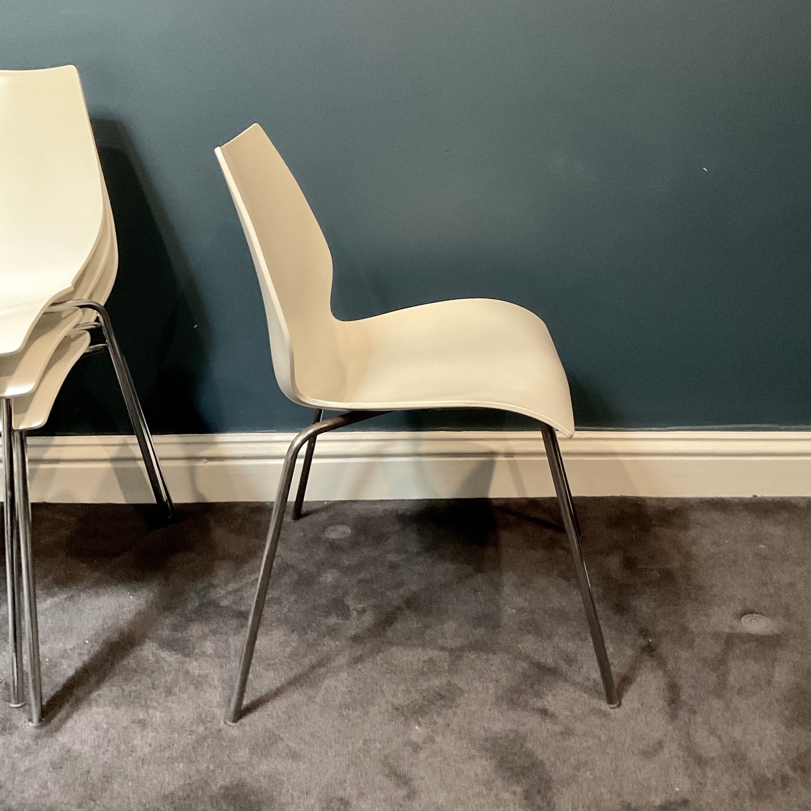 Kartell Maui Chairs by Vico Magistretti Set of 6 White | HFOC