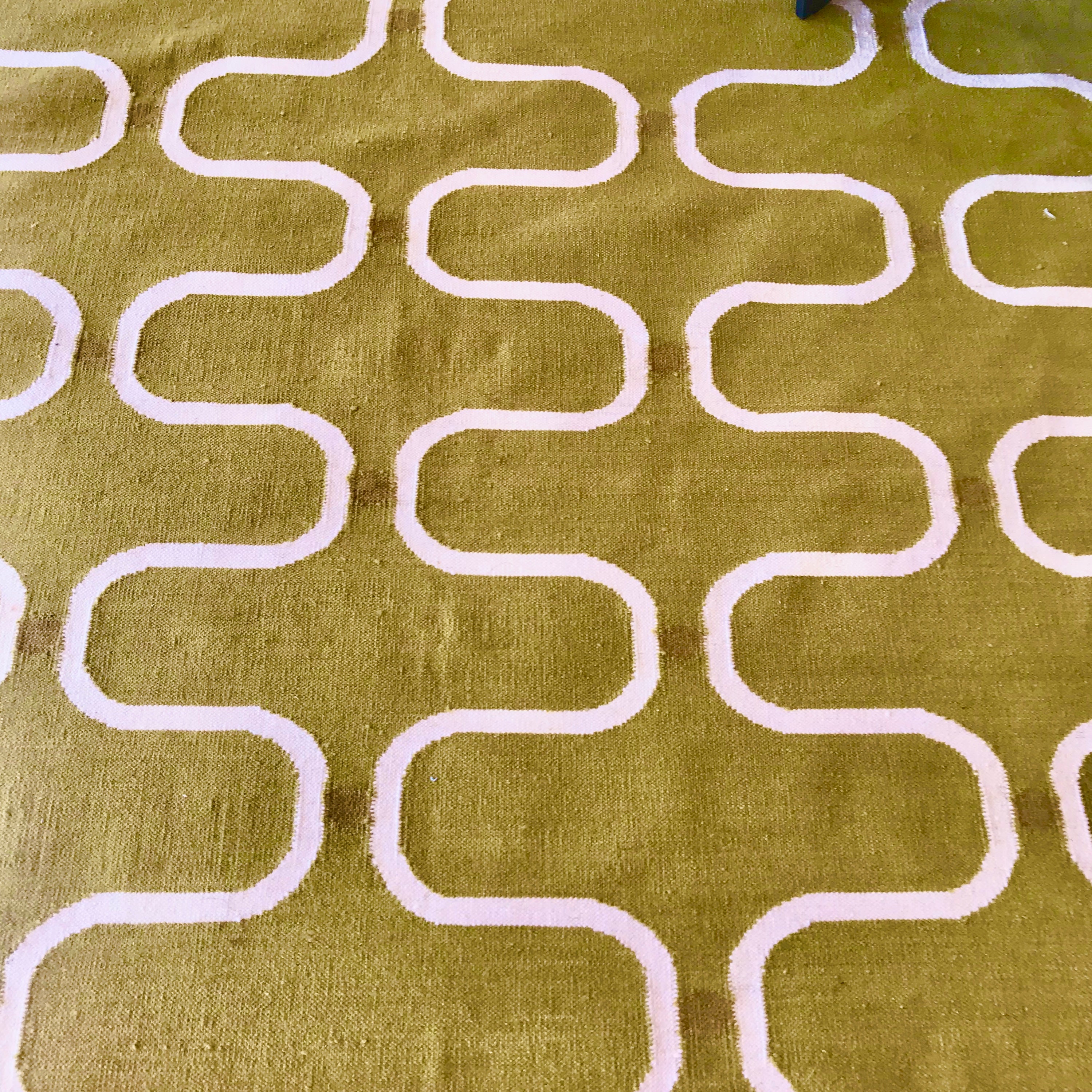 Rob Singer Rugs Robyn Cosgrove Area Rug 3m x 2.45m | HFOC – Home Furniture on Consignment