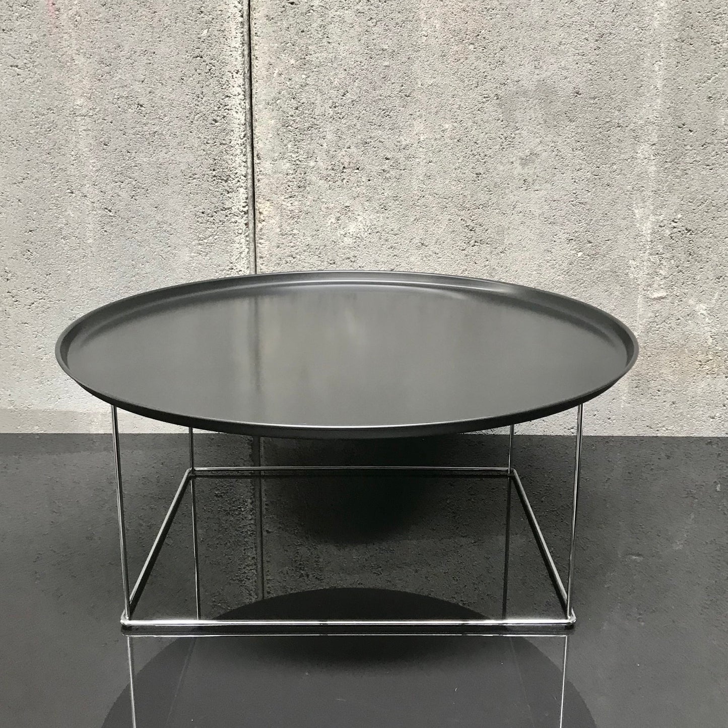 B&B Italia Fat-Fat large coffee table by Patricia Urquiola, pre-owned designer furniture