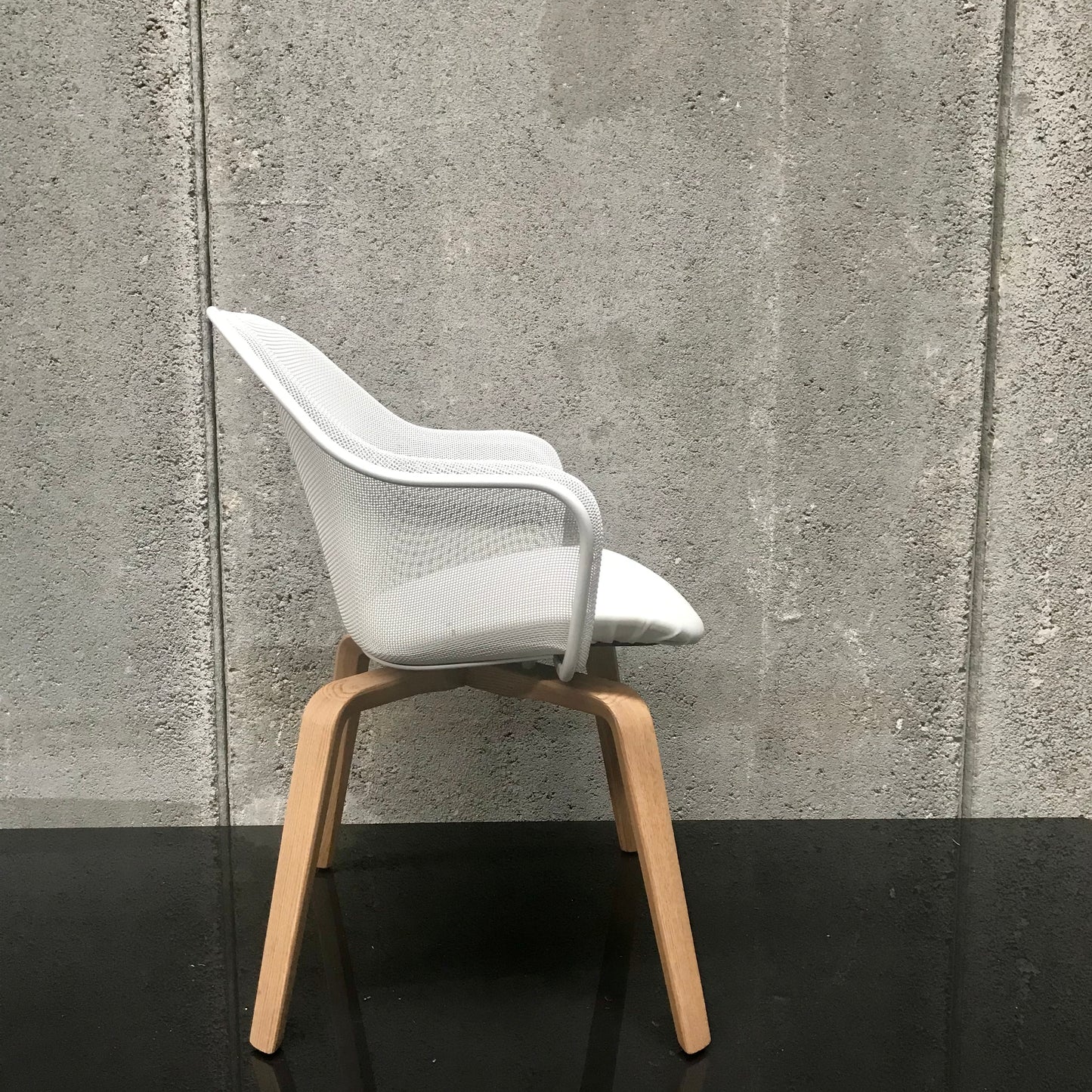 Iuta 14’ Chair by Antonio Citterio for B&B Italia