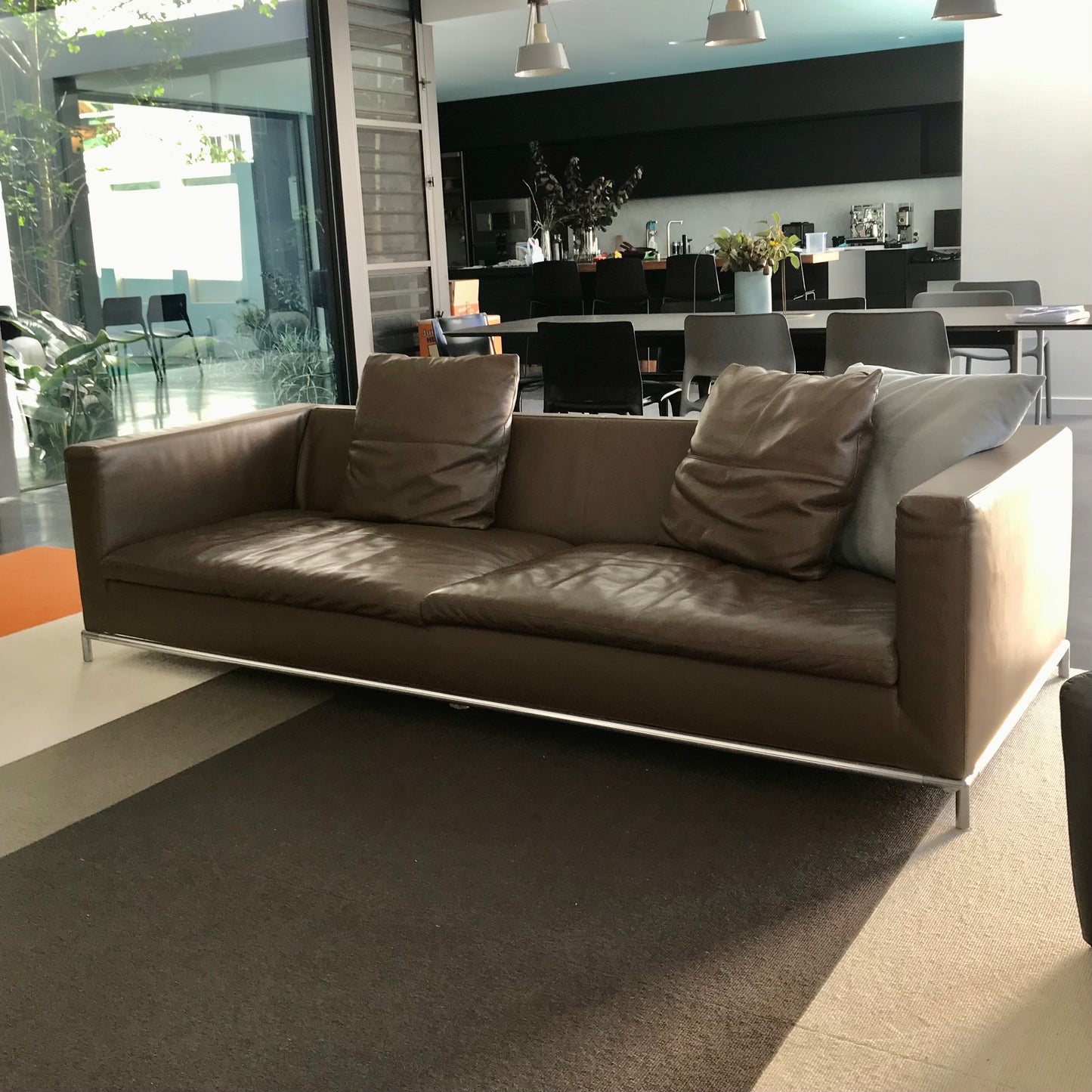B&B Italia George three seat sofa by Antonio Citterio with aluminium frame, pre-owned designer furniture