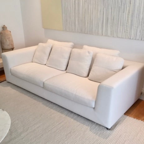 Matisse Sofa by Rodolfo Dordoni for Minotti through Dedece